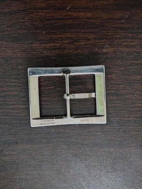Rectangular Metal Belt Buckle | Made in Italy display picture 3